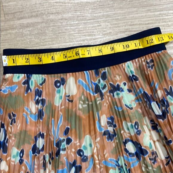 Wilfred Twirl Pleated Midi Skirt Size M Recycled Chiffon Floral High Waist - Picture 7 of 9